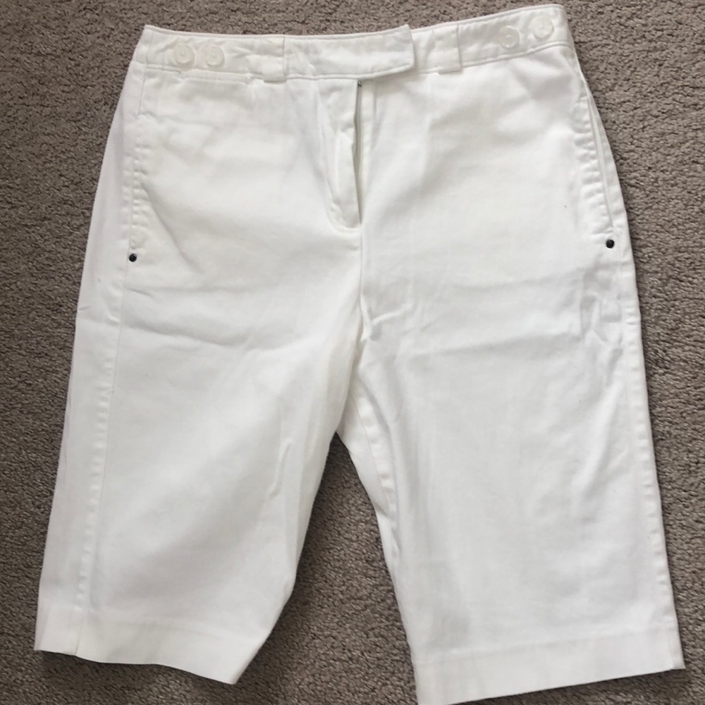 Dress Barn White Bermuda shorts